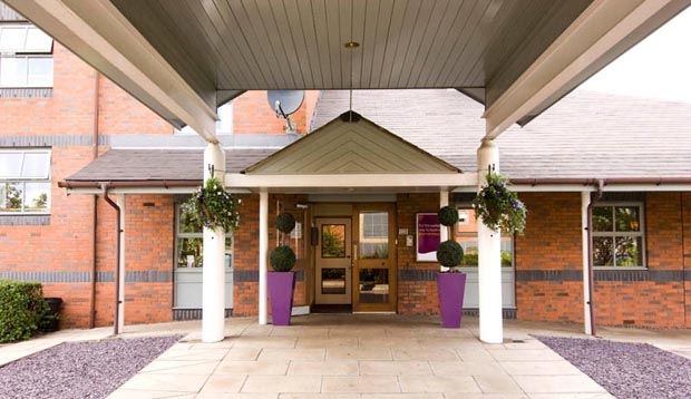 Premier Inn Sheffield Arena Buitenkant foto